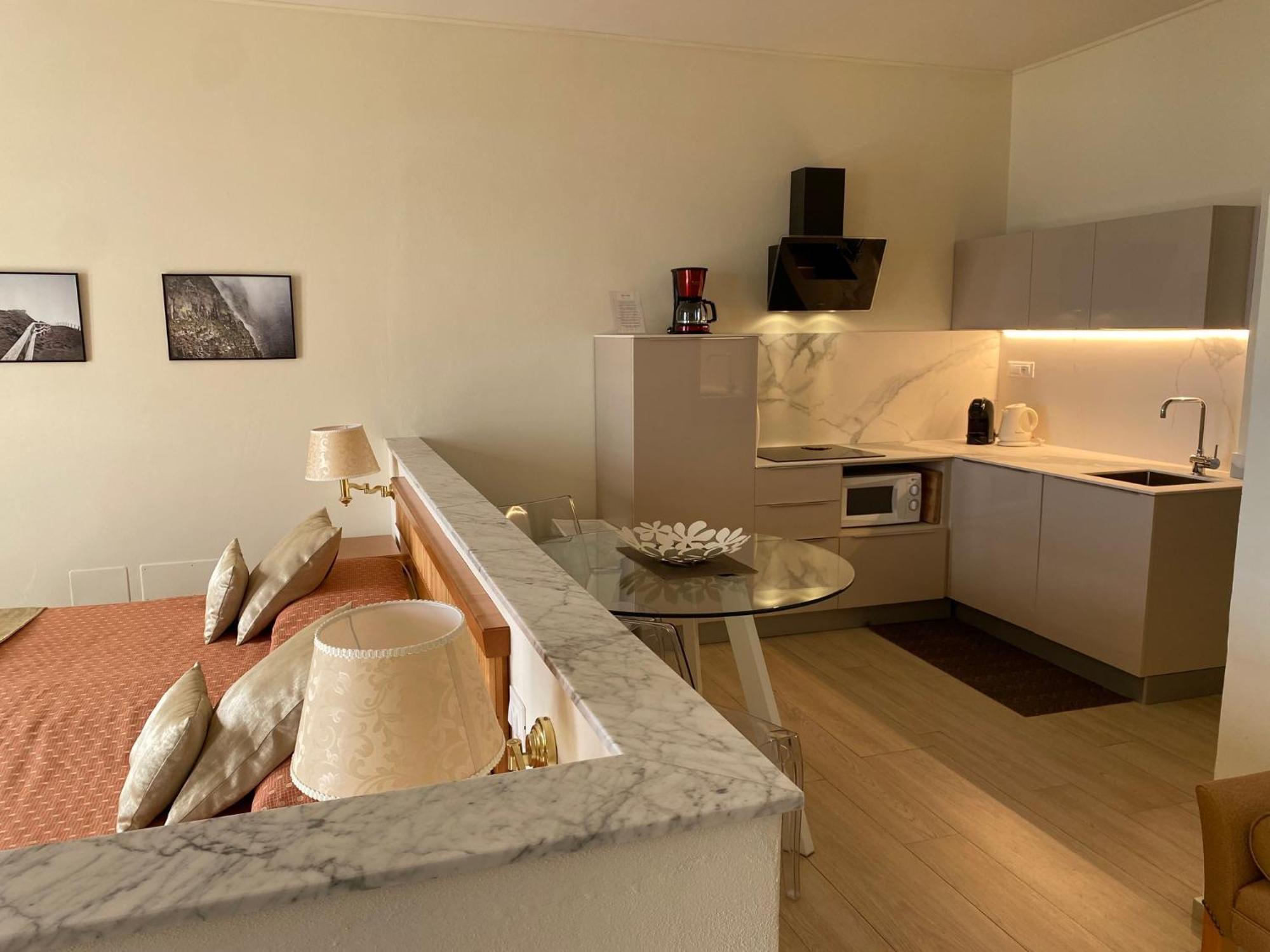 Miramare Apartments&Suites La Spezia Dış mekan fotoğraf