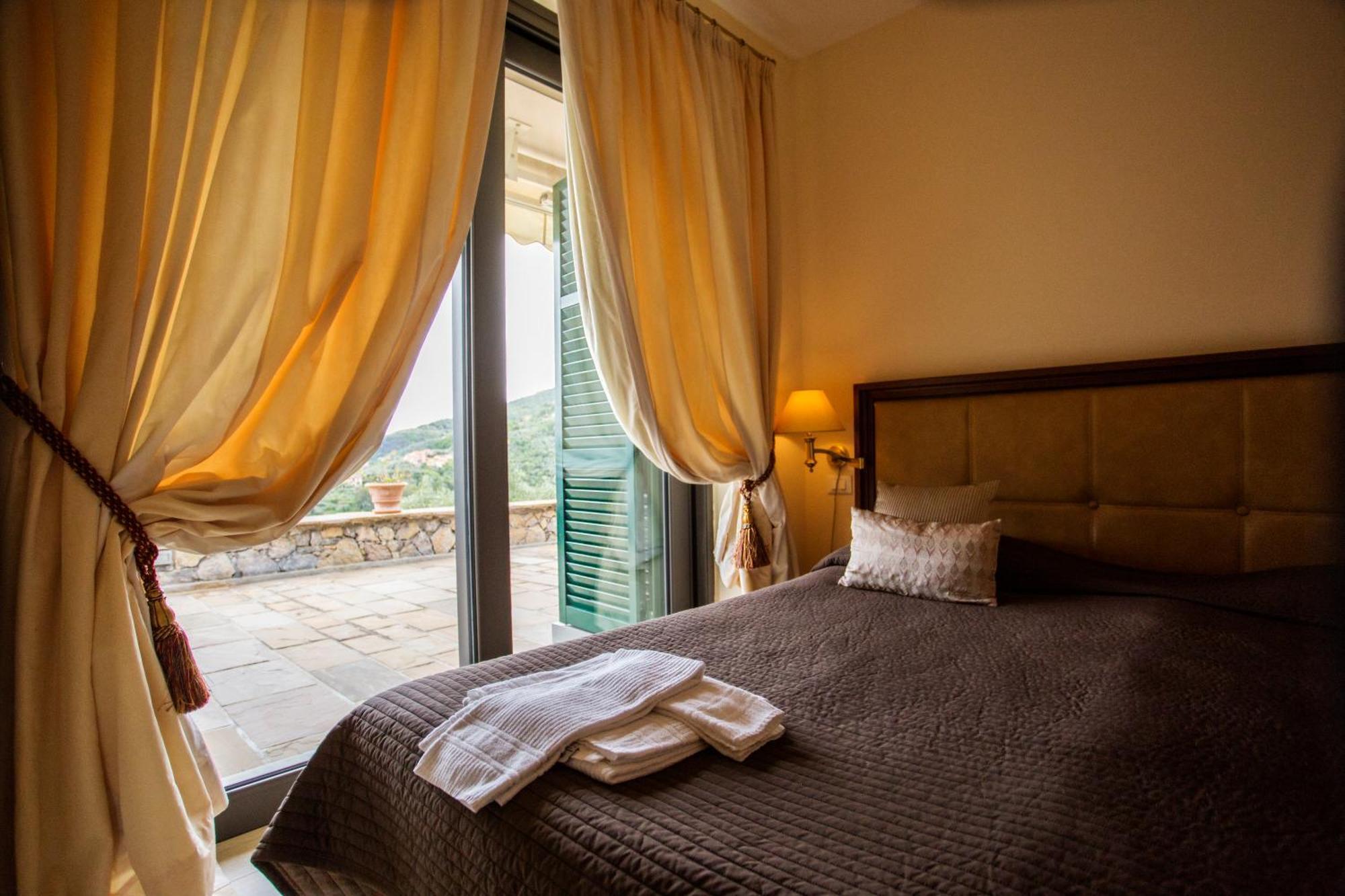 Miramare Apartments&Suites La Spezia Oda fotoğraf